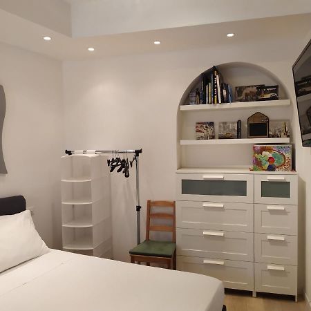 Little Secret Apartment By Wonderful Italy Болоня Екстериор снимка