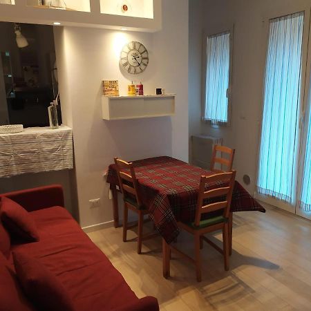 Little Secret Apartment By Wonderful Italy Болоня Екстериор снимка