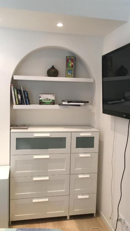 Little Secret Apartment By Wonderful Italy Болоня Екстериор снимка
